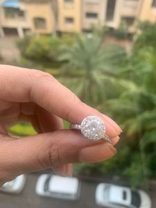 Sparkling Halo Ring