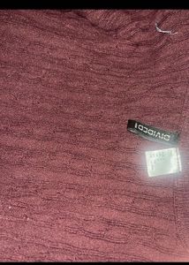 Chic Cable Knit Sweater size s