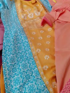 Combo Of 6 Printed Kurtis