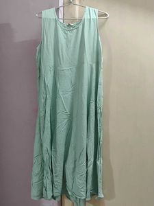 Light Green Sleeveless Maxi Dress
