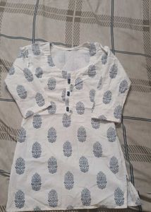 Combo of 2 short kurtis