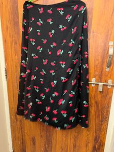 Berrylush Black Cherry Print Crop Top &amp; Skirt Set