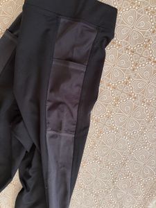 Stylish Black Athleisure Leggings