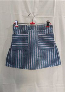 Stylish blue denim mini skirt