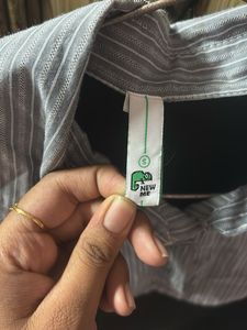 Chic Striped Detail Long Sleeve Top