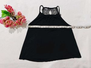 H &amp; M : Sleek Black Spaghetti Strap Tank Top