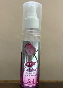 Dabur Gulabari Rose Glow Face Cleanser