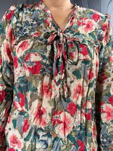 Zara Chic floral top