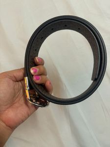 Auth Michael Kors Reversible Logo Belt