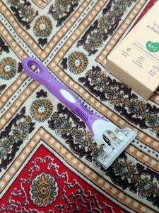 Sanfe Shea Butter Body Razor - 4 in 1