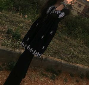 Black Embroidered Kurta