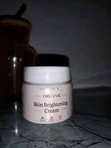Skin Brightening Cream | Buy 1 Get One