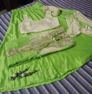Very Attractive Kurta Inner With Lahenga