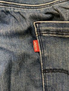 Sc9628 Levi's jeans waist 36 inches