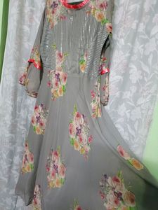 simple look flaired gown..