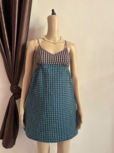 Cute Gingham Bow Dress