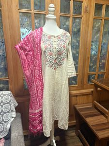 Elegant Embroidered Kurta Set with Dupatta