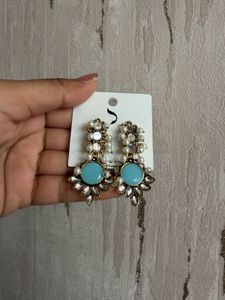 Beautiful Blue Stone &amp; Pearl Earrings