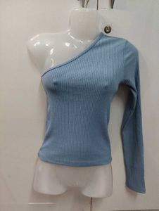 blue on shoulder sleeves top