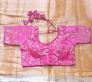 🎀 Vibrant Pink Brocade Blouse