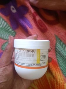 Mama Earth Vitamin C Ultra Light Gel