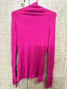 Chic Ribbed Turtleneck Sweater