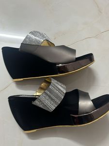 Stylish Wedge Sandals size 38