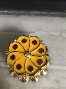 Yellow Floral Maang Tikka Storage Box
