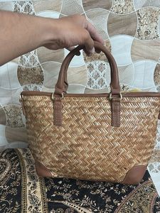 Stylish Woven Handbag