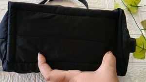 Cutest Black HandBag 👜