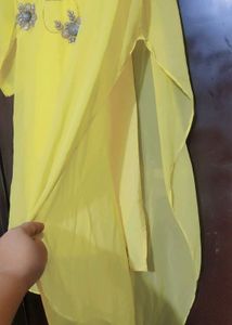 Yellow Embellished Kurta For 36 Bust