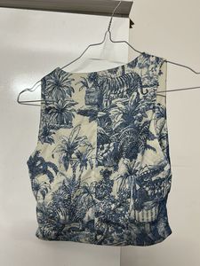 Blue &amp; White Scenic Print Twist Front Top