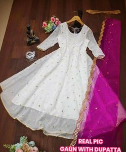 stylish fancy white gown with pink dupptta
