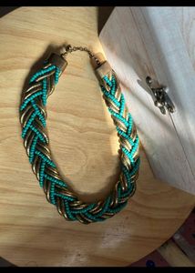 Medivene Wrap based chunky neck piece