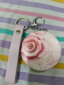 Compact Mirror