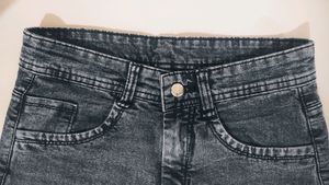 Charcoal Grey Straight Comfortable Jeans (Woman)