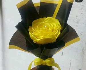 Beautiful Yellow Ribbon Rose Bouquet