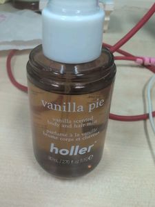 holler vanilla hair and body mist