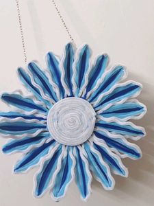 Viral Pipe Cleaner Blue Flower Charm Crossbody Bag