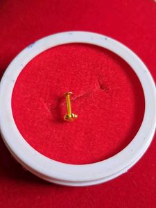 Elegant Gold Flower desine nosepin