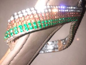 🟩◻🟧 Original INC.5 Crystal Slide Sandals