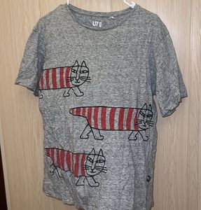 Uniqlo UT Lisa Frank Cat Graphic Tee