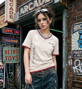 y2k Beige V-Neck Casual tee