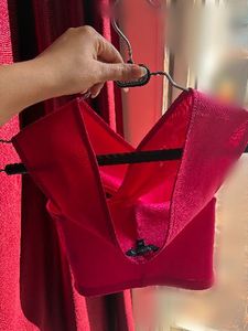 🩷Hot Pink CropTop🩷