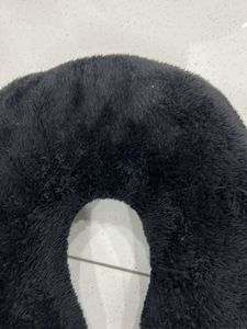 Black Travel 🧳 Neck Pillow