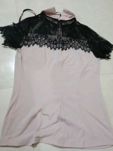 Chic Lace &amp; Collar Top