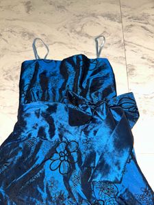 Stunning Blue Floral Party Dress