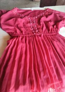 maroon stylish top