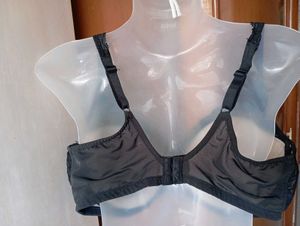 Lace Trimmed Push-Up Bra