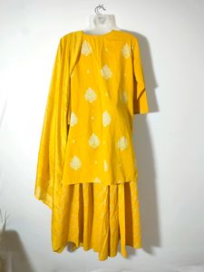 Gold Printed Kurta Set (Women's)